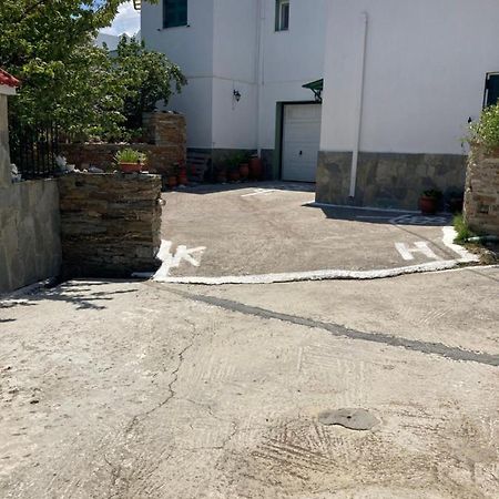 Aladhinon Agkyra Rooms מראה חיצוני תמונה